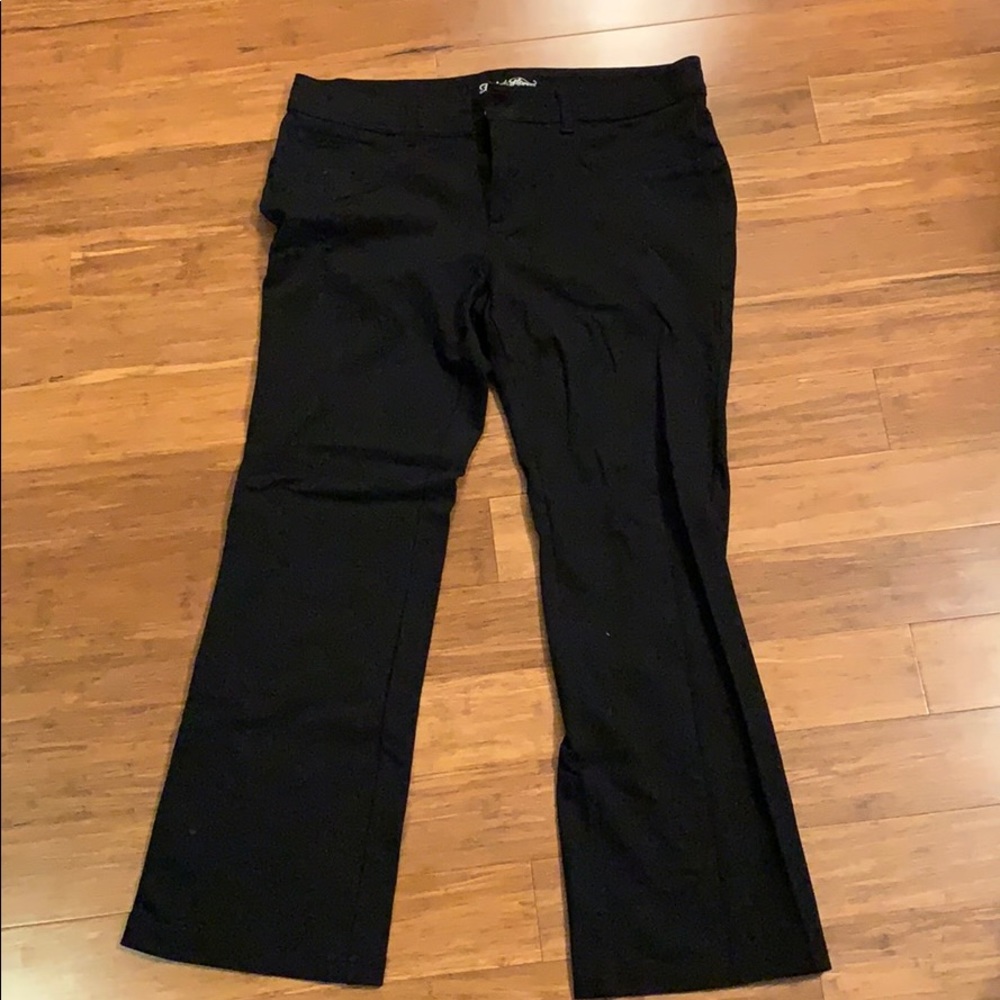 Faded Glory size 16 black boot cut jeggings